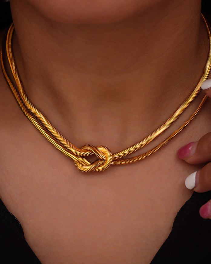 Infinite Weave Necklace