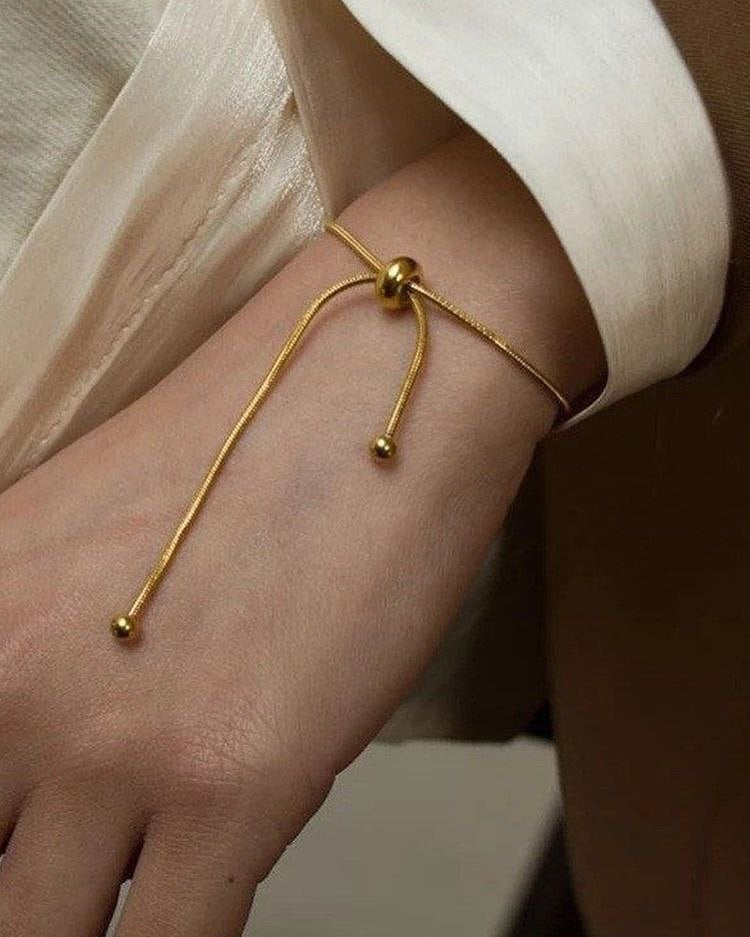 Golden Knot Accessories