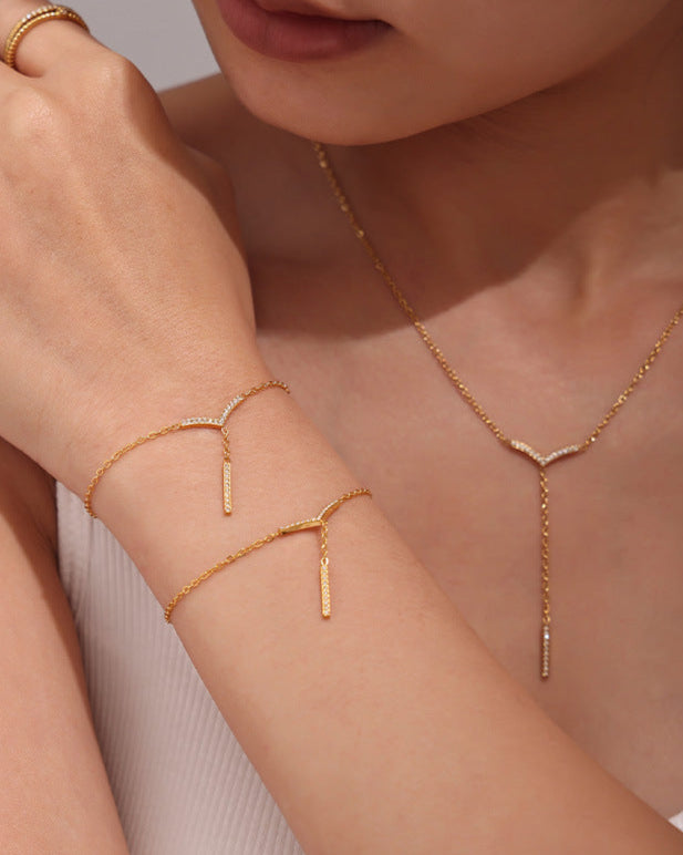 Avian Grace Collection