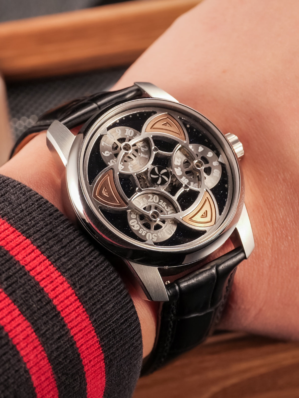 OBLVLO | Star Wheel Clover Creative Mechanical Watch